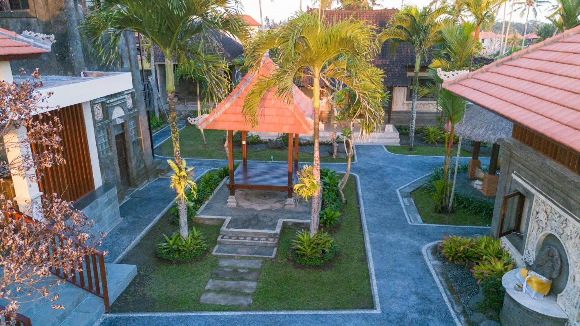 Arbathu Villa Ubud Exterior photo